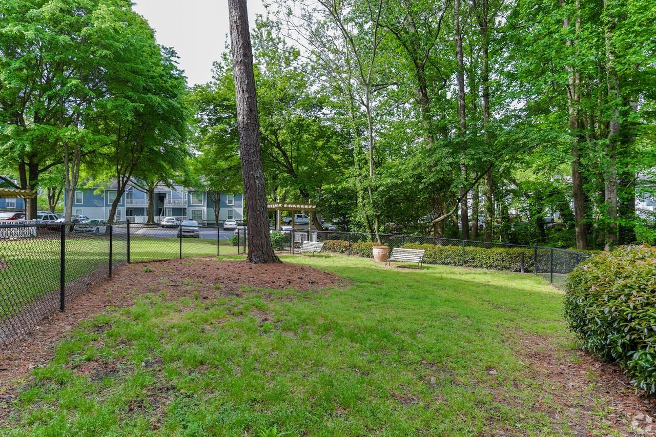 SoCo Apartments at Vinings - Photo 7 of 21