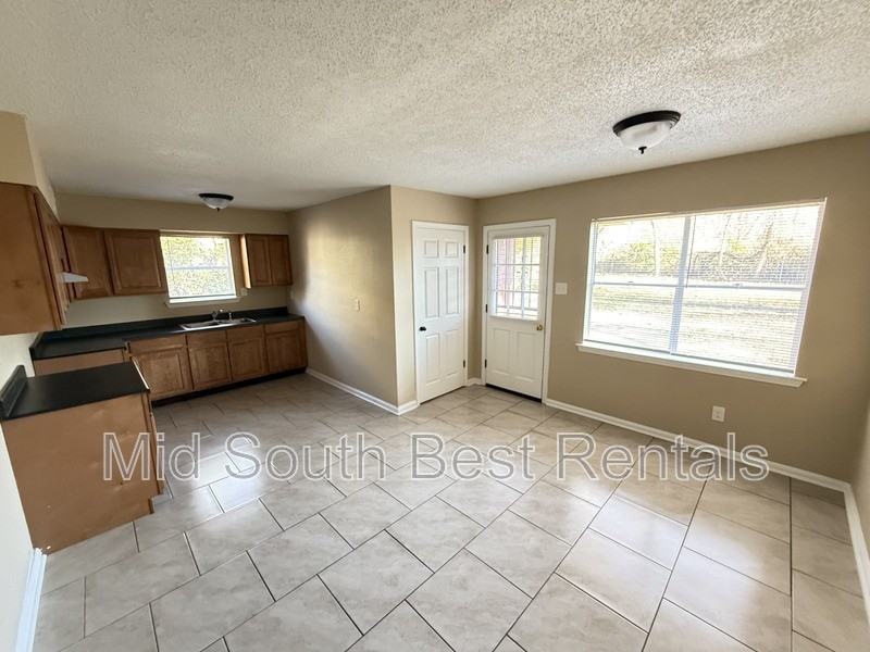 5344 Beaverton Dr - Photo 2 of 14