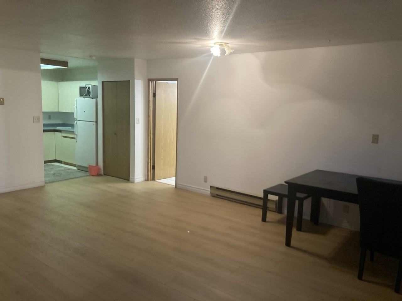 2648 Kingsway Ave - Photo 3 of 22