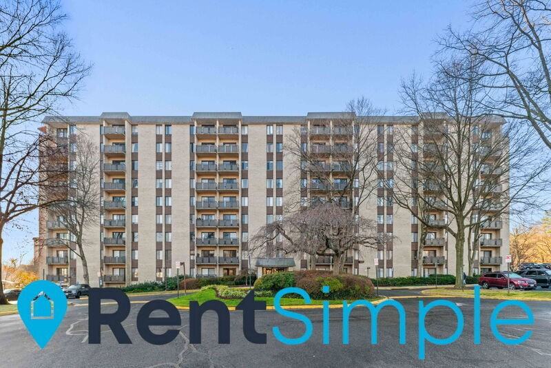 6001 Arlington Blvd #720 - Photo 2 of 36