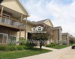 featured image of 2000 Meadow Ct #402