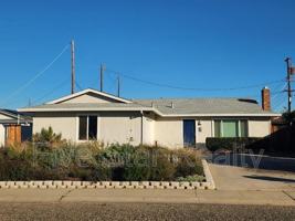 featured image of 2417 Foust St