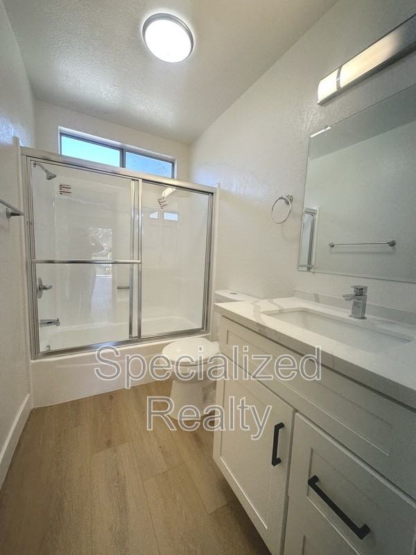 14718 Sylvan St #202 - Photo 6 of 6