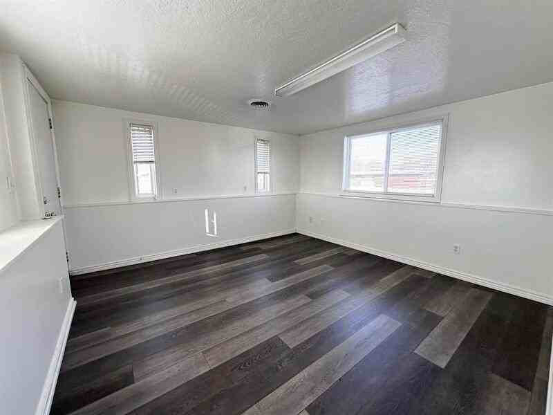 28 Ne #2 - Photo 4 of 12