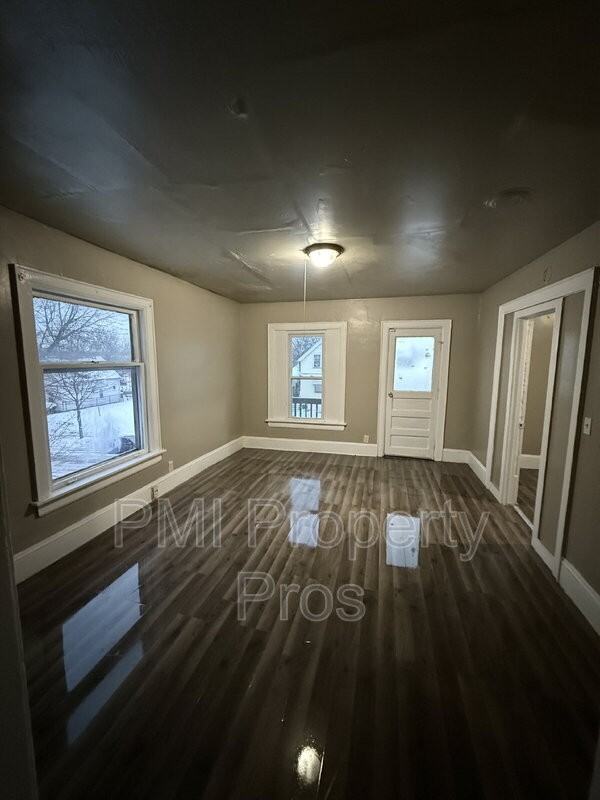 3244A N 21st St - Photo 2 of 7