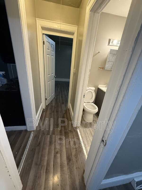 3244A N 21st St - Photo 4 of 7