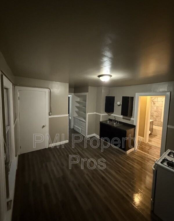 3244A N 21st St - Photo 7 of 7