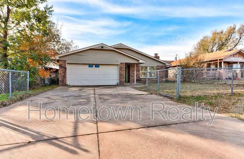 605 W Clarke St - Photo 2 of 44