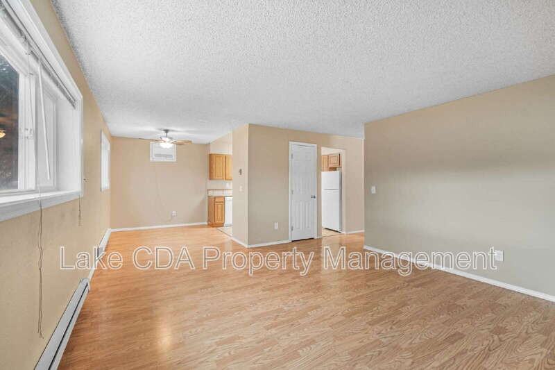 205 E Boise Ave #B - Photo 4 of 18