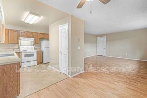 featured image of 205 E Boise Ave #B