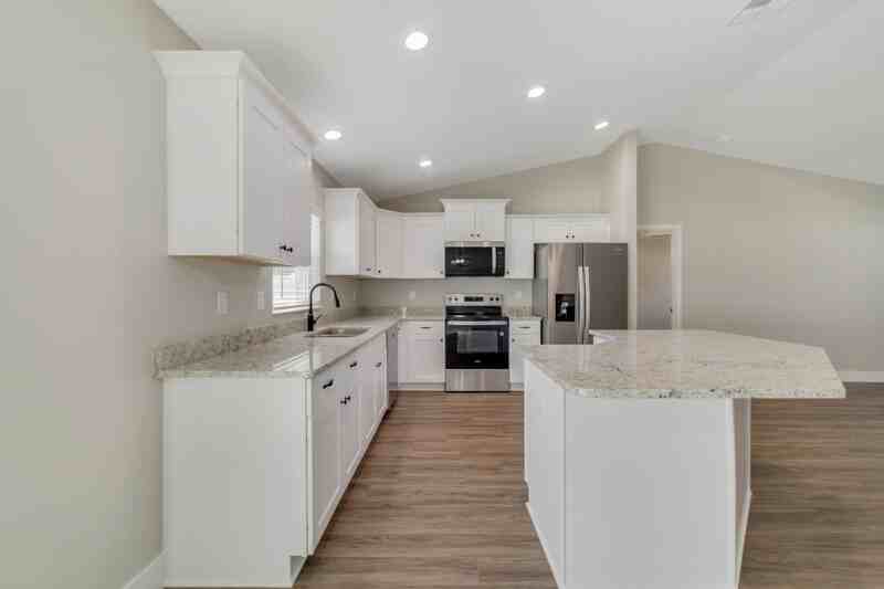 7771 N Keystone Dr - Photo 5 of 14