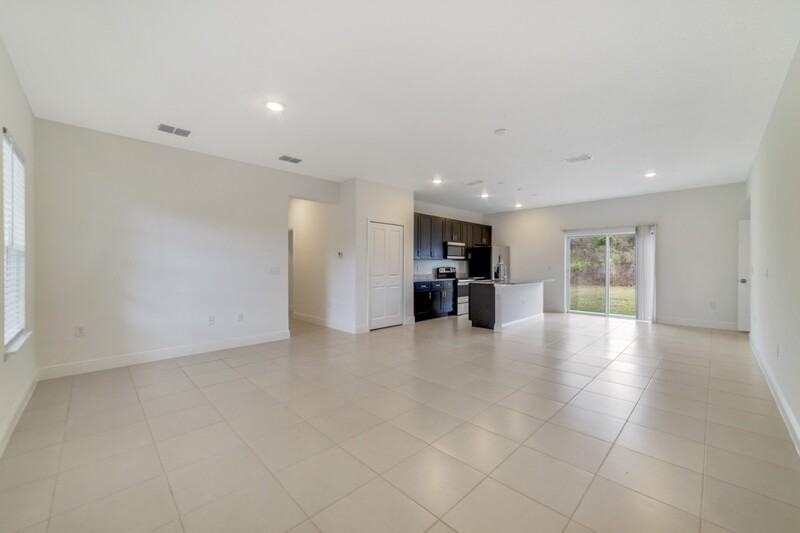 15772 Sw 37th Cir - Photo 2 of 11