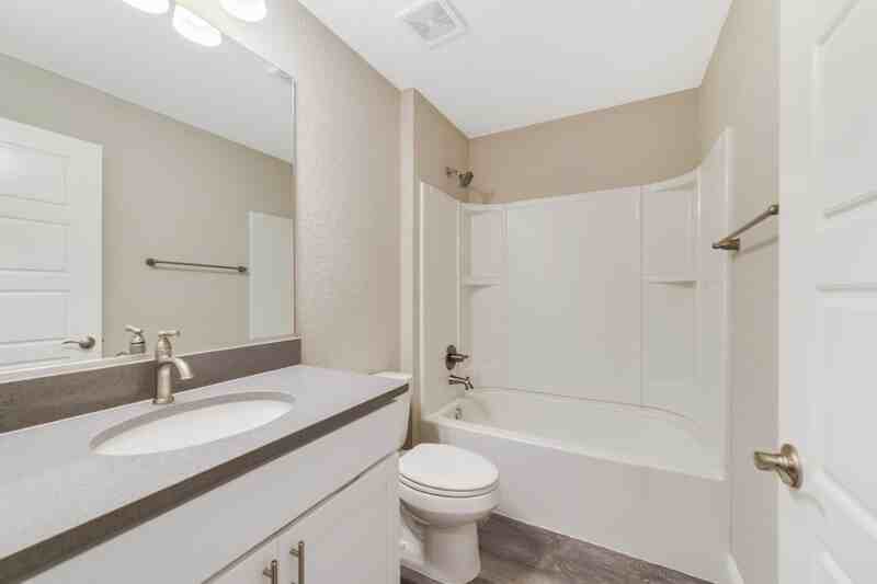 67 Olive Dr - Photo 6 of 11