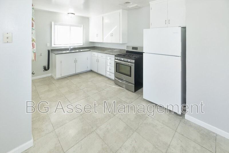 1812 Reid Ln - Photo 7 of 27