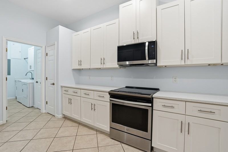 7820 Clemson St #201 - Photo 6 of 30