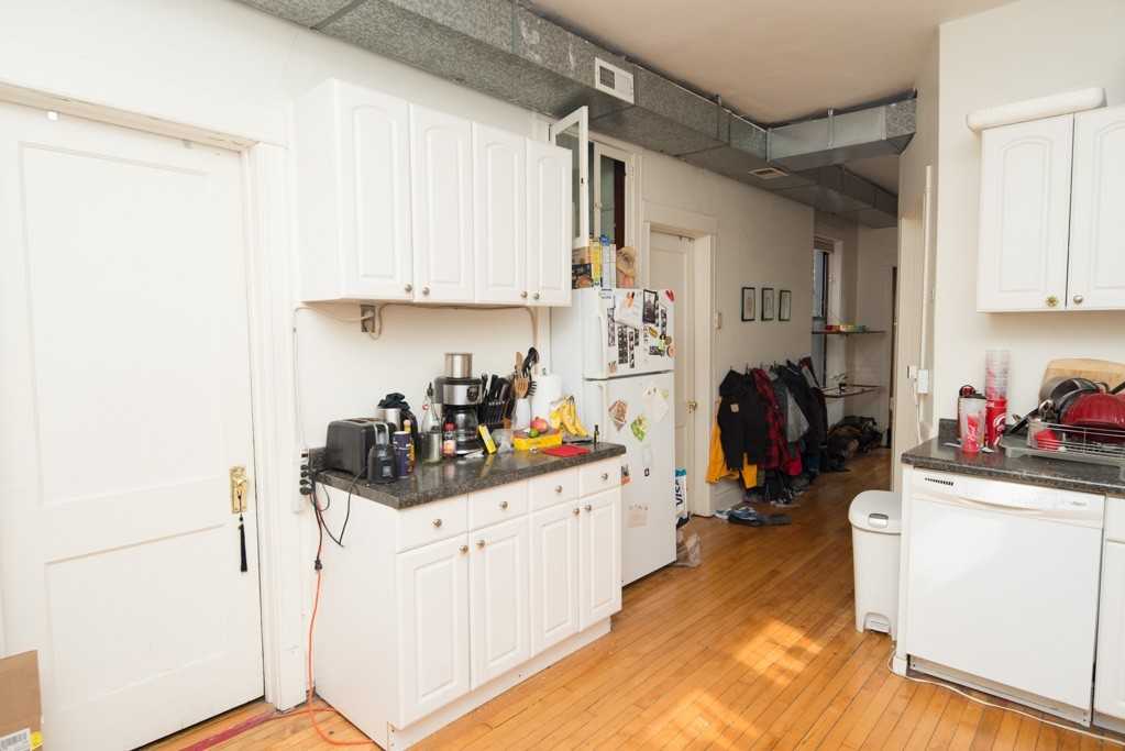 1927 W Schiller St #3F - Photo 5 of 20