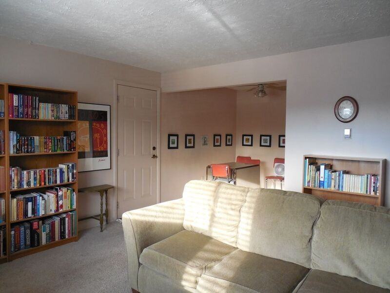 1021 Rhode Island St - Photo 2 of 5