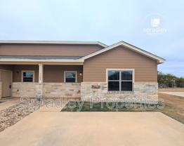 7103B Cameron Park Rd - Photo 1 of 1