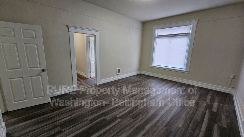 628 E Fairhaven Ave #1 - Photo 2 of 10