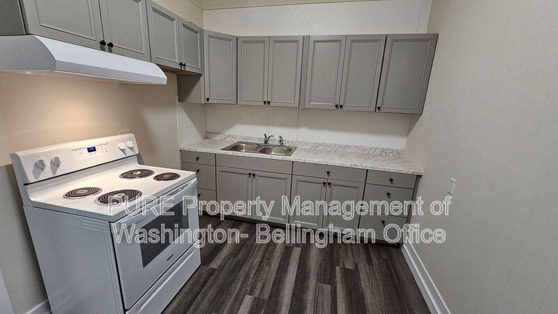 628 E Fairhaven Ave #1 - Photo 3 of 10