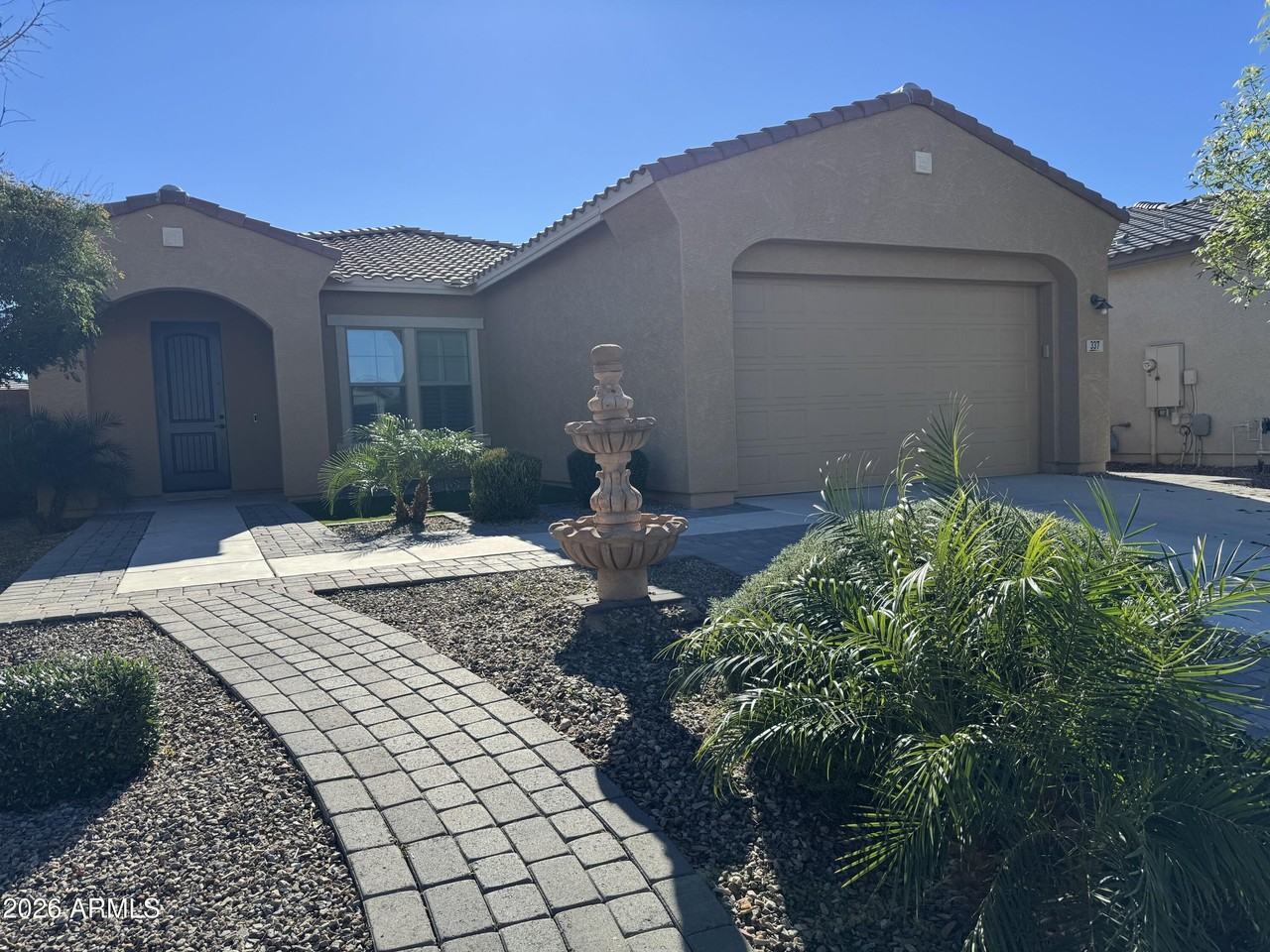 337 W Glacier Bay Dr - Photo 2 of 31