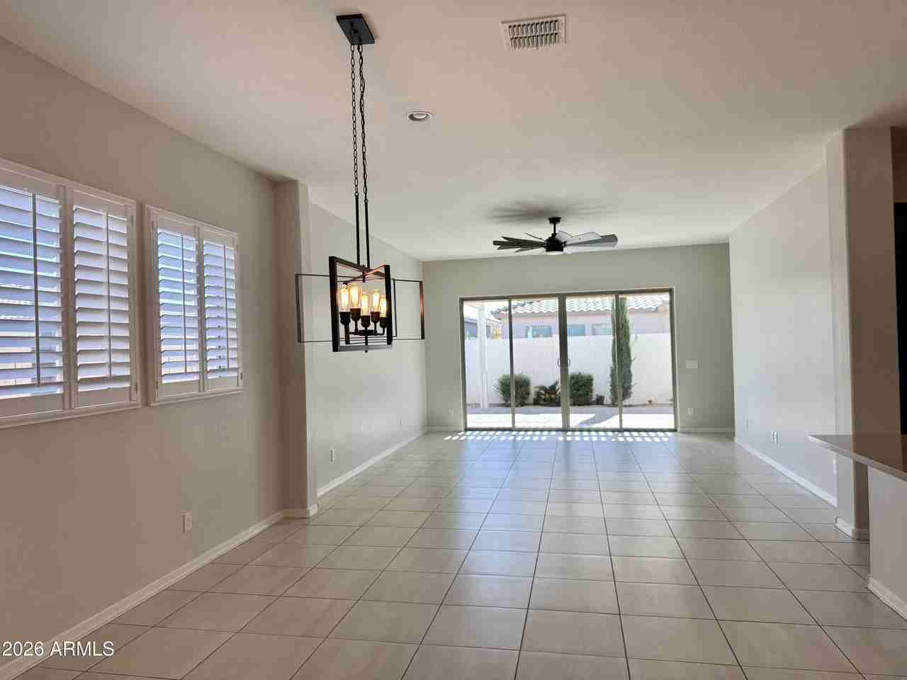 337 W Glacier Bay Dr - Photo 6 of 31