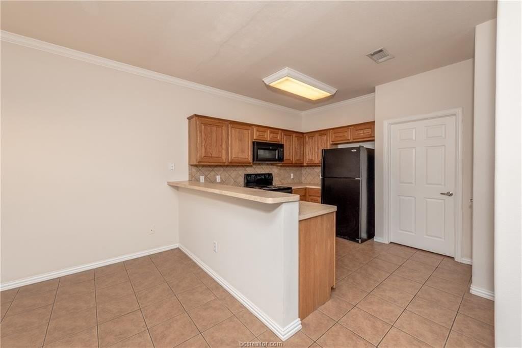 1001 Krenek Tap Rd #1102 - Photo 6 of 26