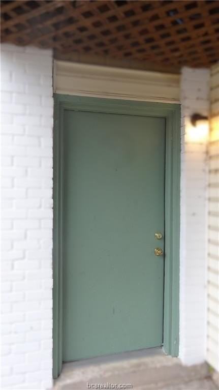 510 Avondale Ave #2 - Photo 2 of 13