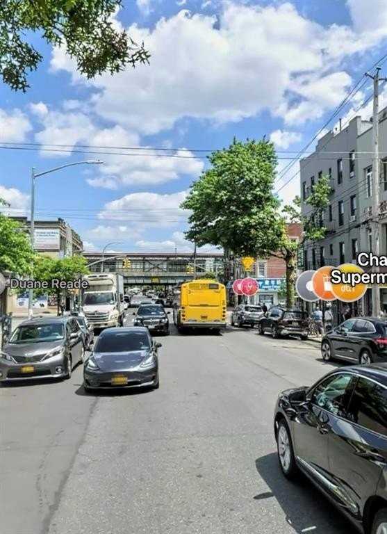 1418 Avenue U - Photo 2 of 2