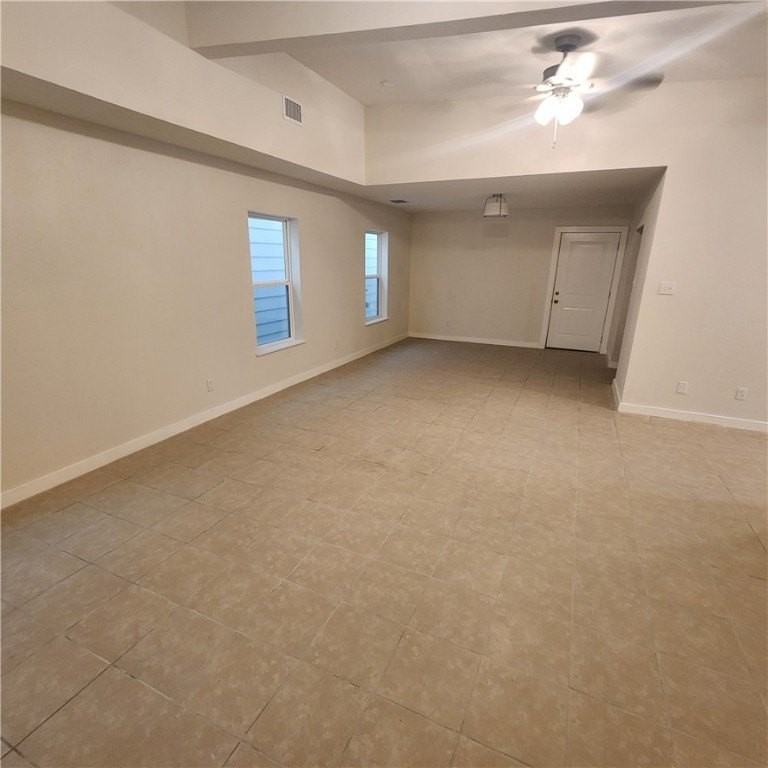 36 S Commonsway Dr - Photo 3 of 10