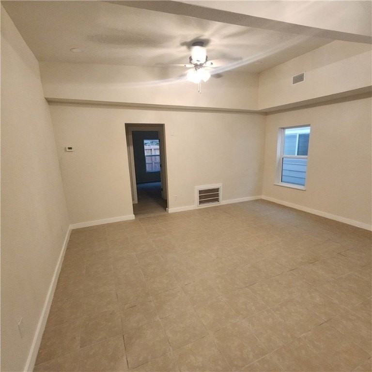 36 S Commonsway Dr - Photo 4 of 10