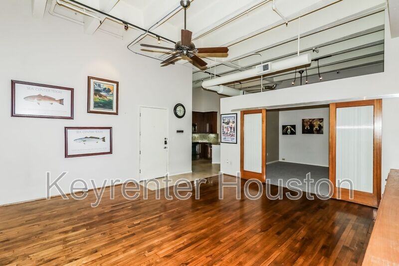 705 Main St #315 - Photo 4 of 10