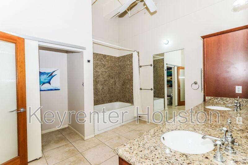 705 Main St #315 - Photo 7 of 10