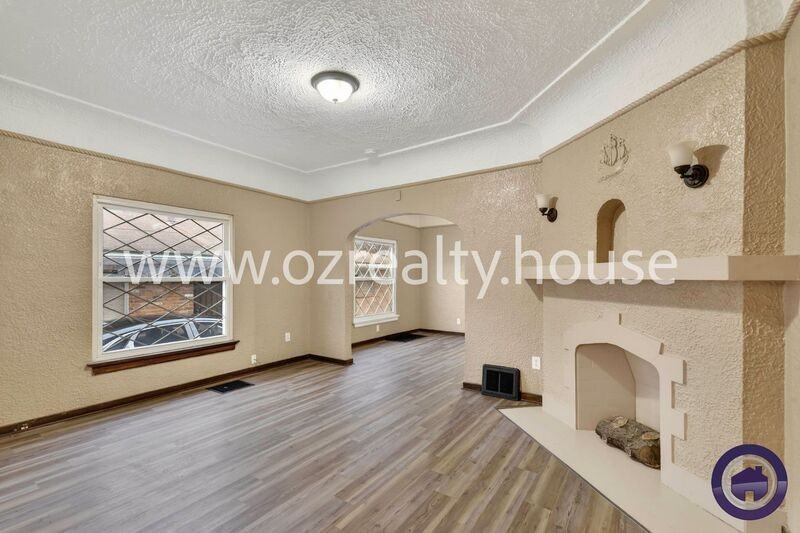 1766 Milburn Ave - Photo 3 of 21