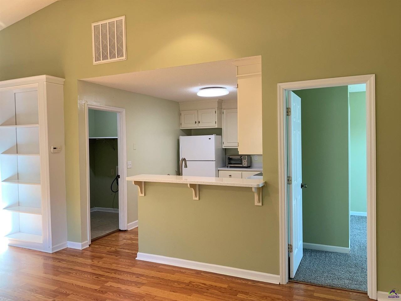 109 Braxton Dr - Photo 3 of 21