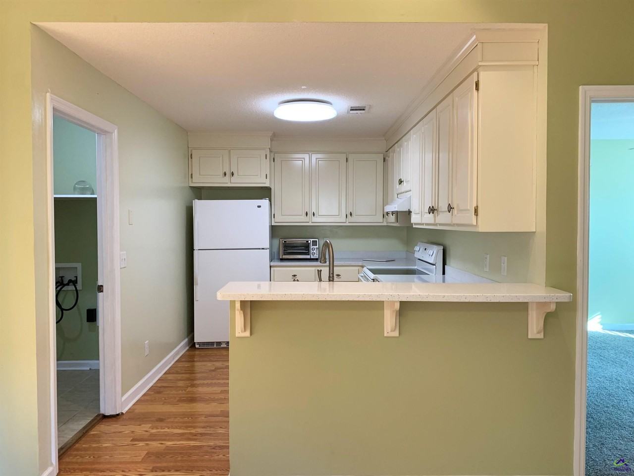 109 Braxton Dr - Photo 6 of 21