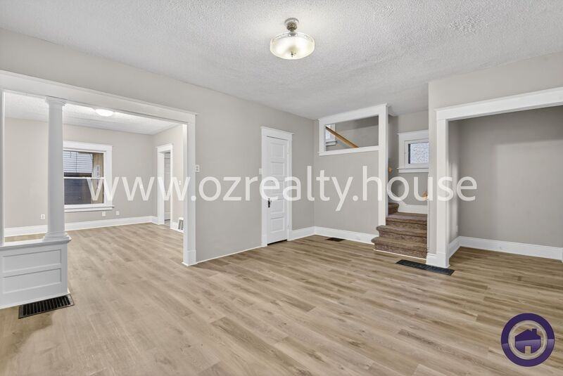 450 2nd St - Photo 7 of 21