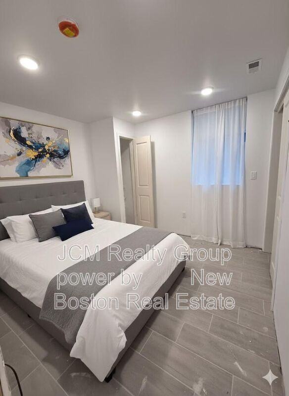 139 Marlborough St #4 - Photo 6 of 8