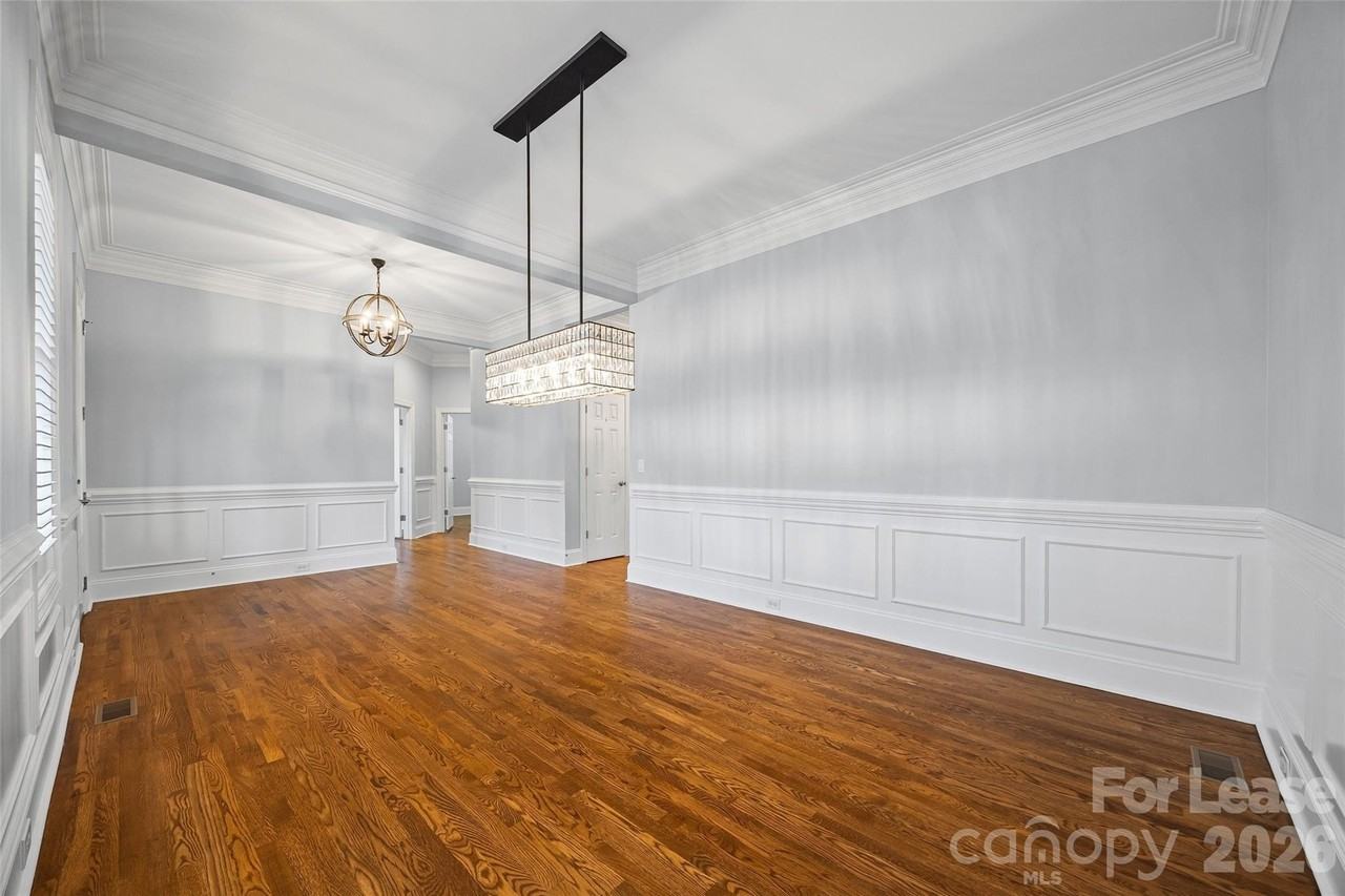 10124 Buggy Horse Rd - Photo 6 of 42