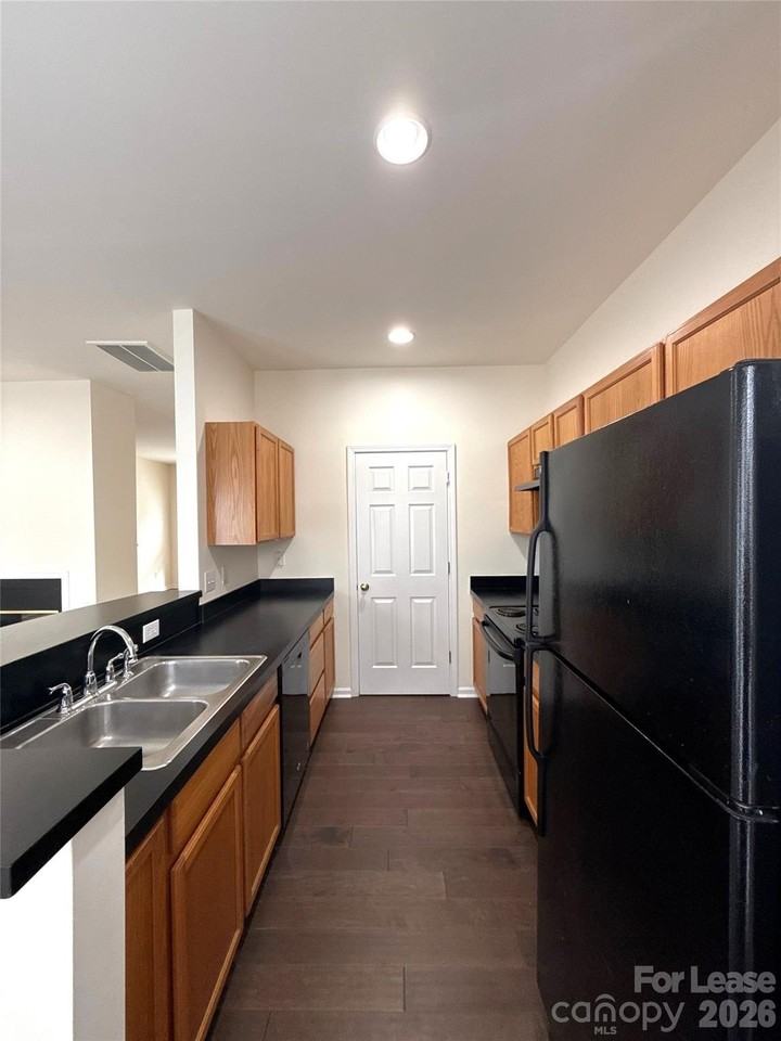 3038 Uxbridge Woods Ct - Photo 7 of 14