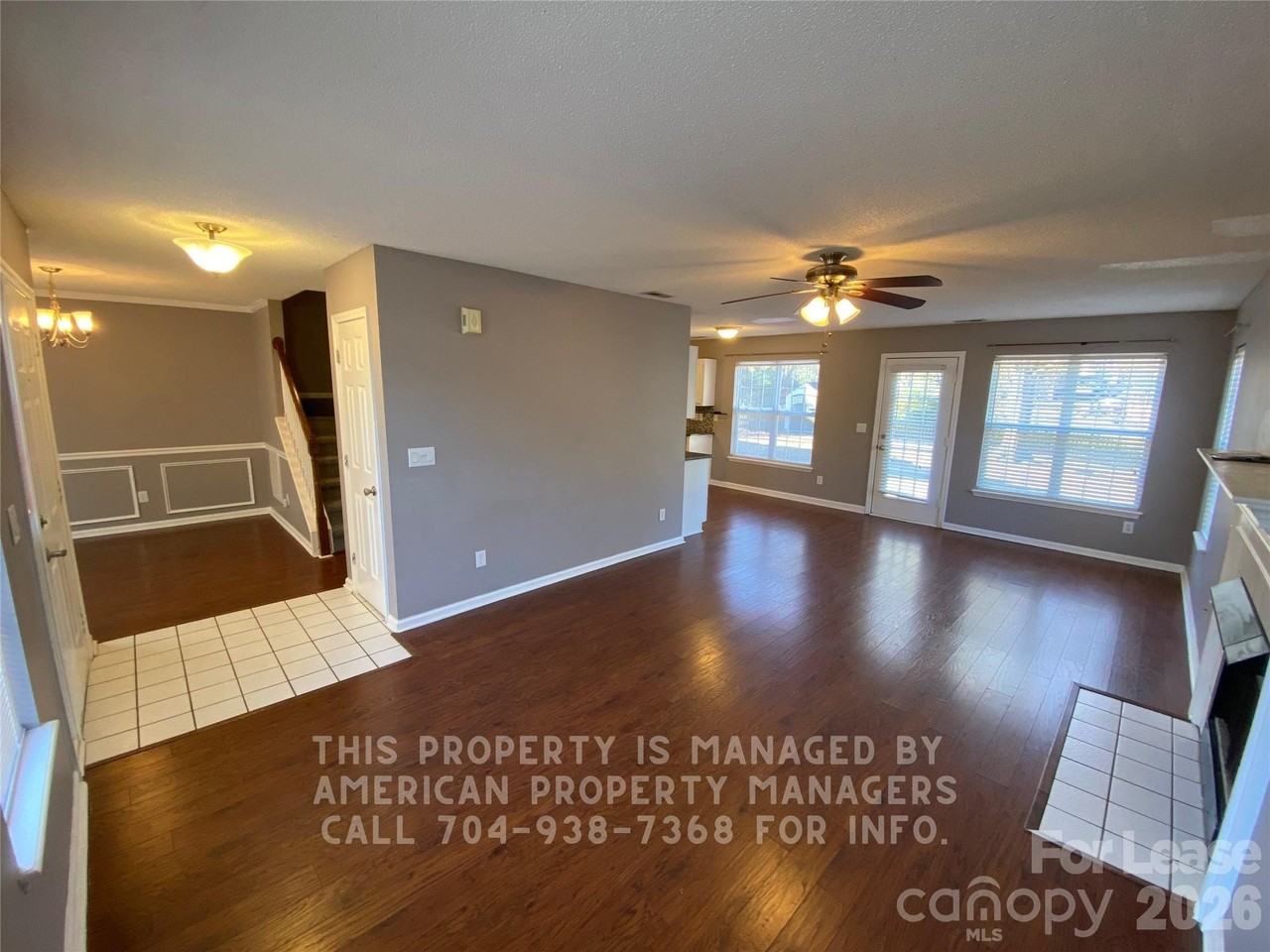 1271 Midlake Rd - Photo 2 of 15