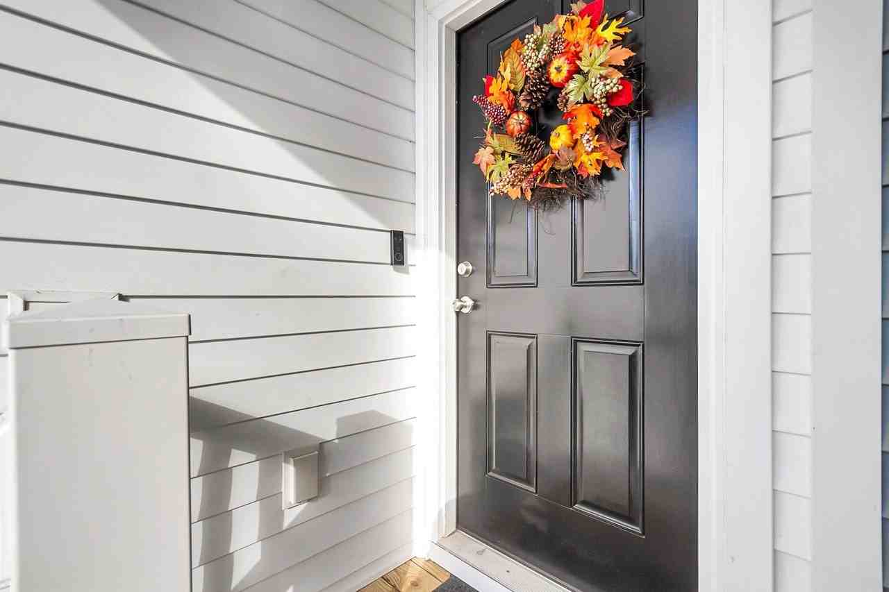 681 Mclernon Trce - Photo 4 of 46