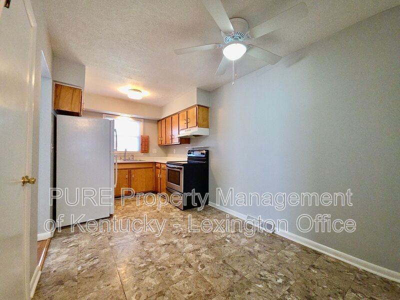 3510 Lansdowne Dr #B - Photo 6 of 22