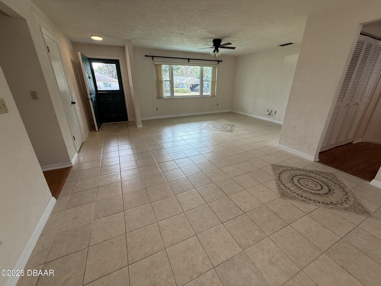 117 Cuadro Pl - Photo 4 of 17