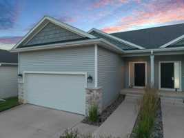 featured image of 90 Keeneland Ct