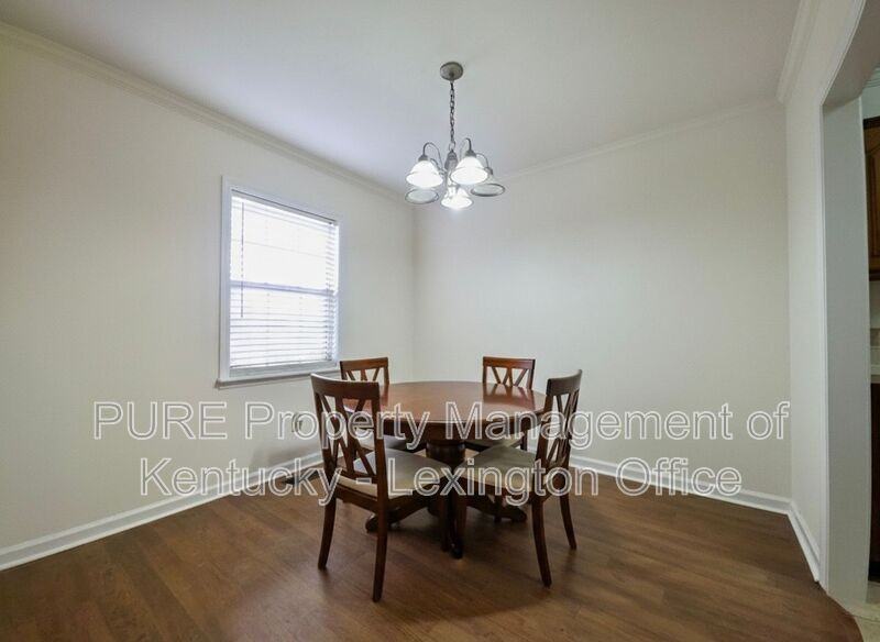 3605 Keystone Ct - Photo 4 of 28