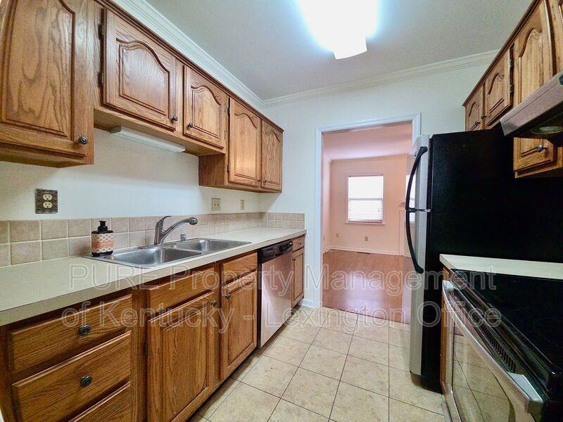 3605 Keystone Ct - Photo 7 of 28