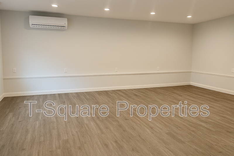 448 Sw 126th St - Photo 2 of 11