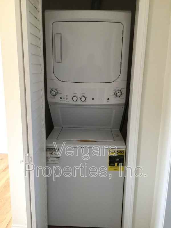 1806 Esplanade #6 - Photo 3 of 24