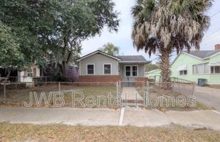 featured image of 6836 N Pearl St